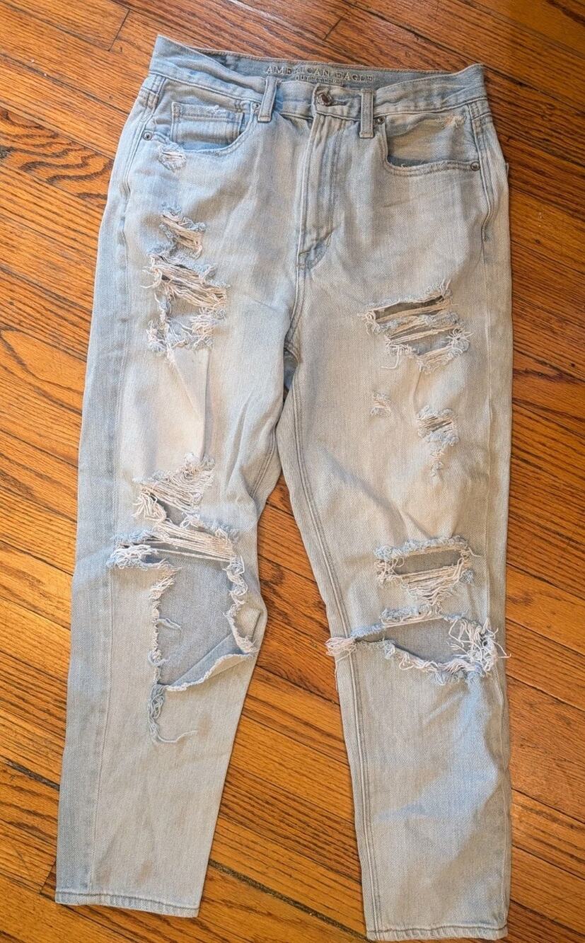 American Eagle Mom Distressed Jeans High Rise Women's 6S